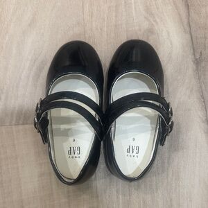 GAP Kids Black Patent Mary Jane Shoes